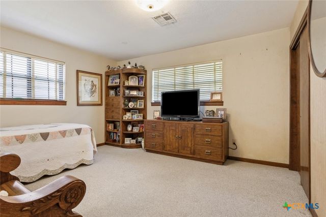 3082 Fm 935, Troy, TX 76579