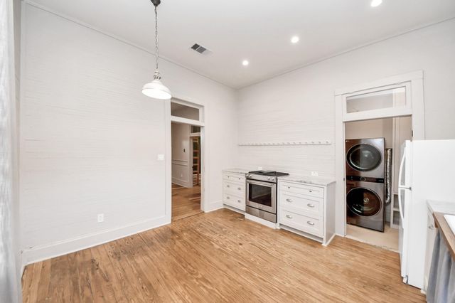 2101 Gregg Street, Houston, TX 77026
