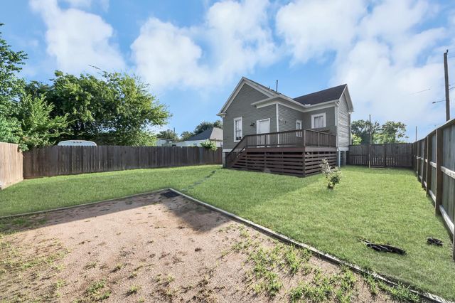 2101 Gregg Street, Houston, TX 77026