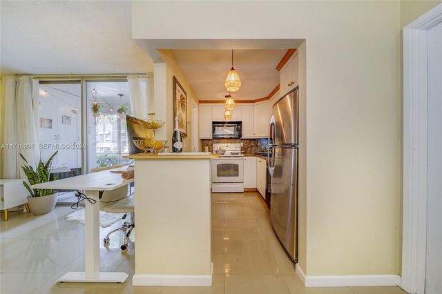 1040 SE 4th Avenue 128, Deerfield Beach, FL 33441