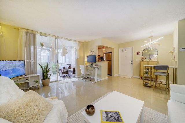 1040 SE 4th Avenue 128, Deerfield Beach, FL 33441