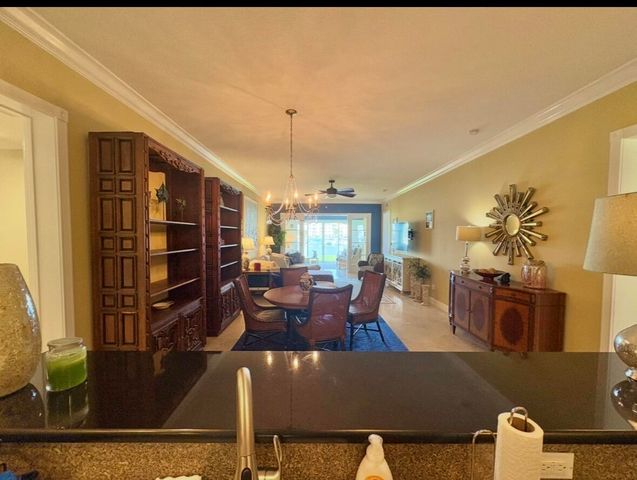 14 W Harbour Isle Dr Drive W 106, Fort Pierce, FL 34949