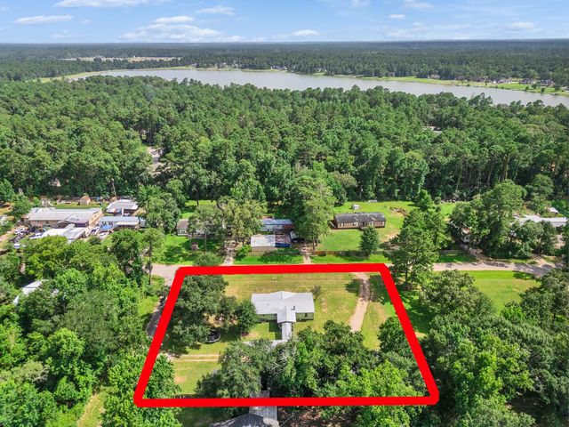32607 Octavia Drive, Magnolia, TX 77354