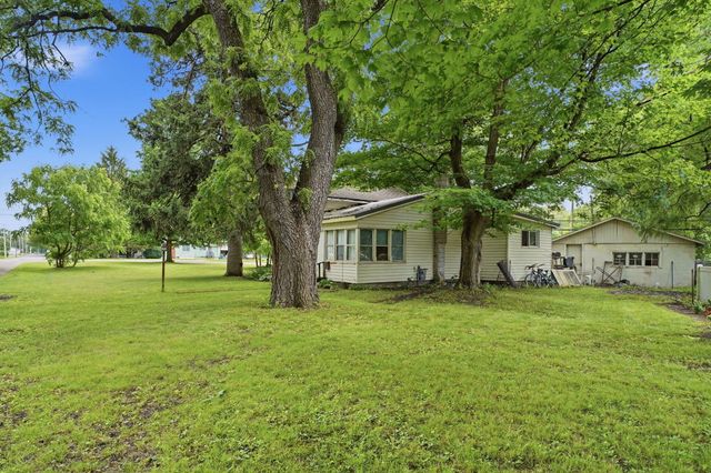 260 Florence Road, Constantine Vllg, MI 49042