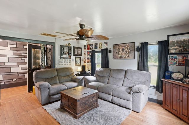 260 Florence Road, Constantine Vllg, MI 49042