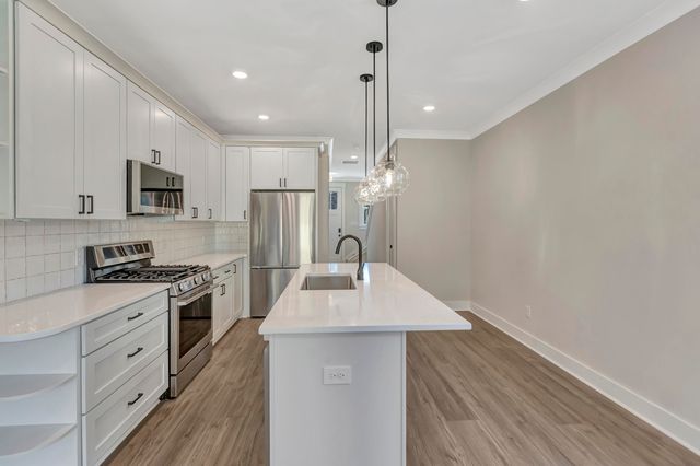 1910 Piper Drive, Charleston, SC 29407