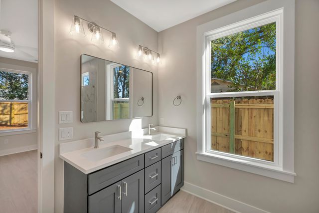 1910 Piper Drive, Charleston, SC 29407