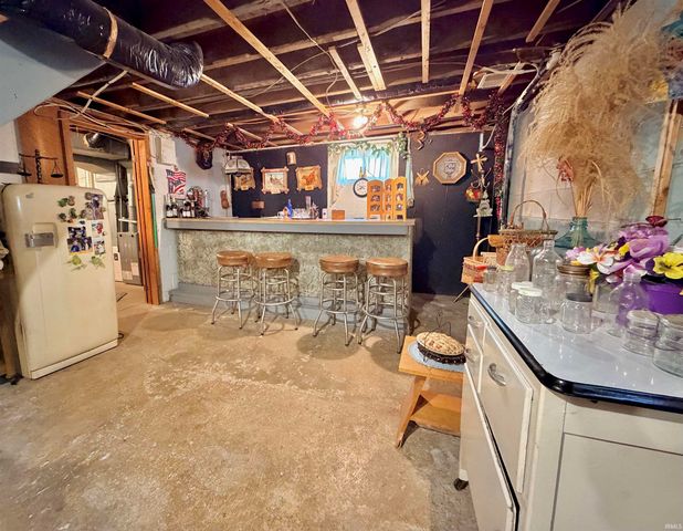 8542 W 25 South, Logansport, IN 46947