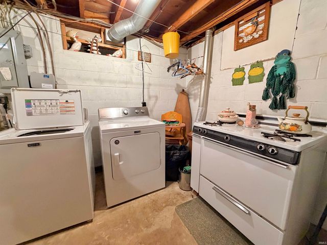 8542 W 25 South, Logansport, IN 46947