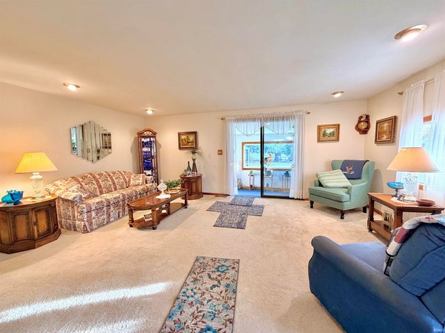 8542 W 25 South, Logansport, IN 46947