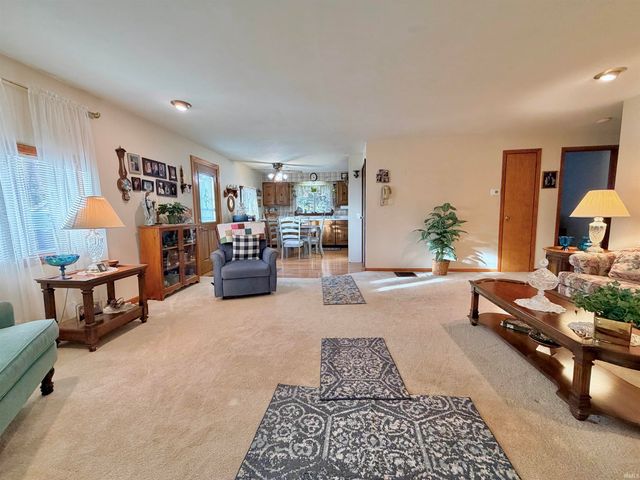 8542 W 25 South, Logansport, IN 46947