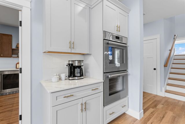 13 Stone Creek Drive, Brentwood, NH 03833