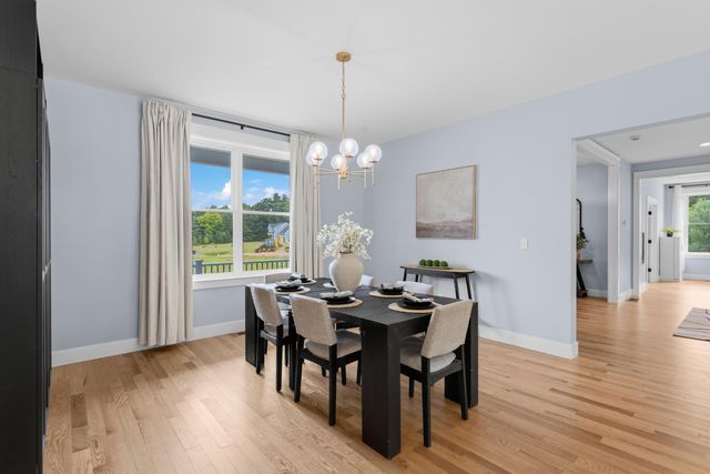13 Stone Creek Drive, Brentwood, NH 03833