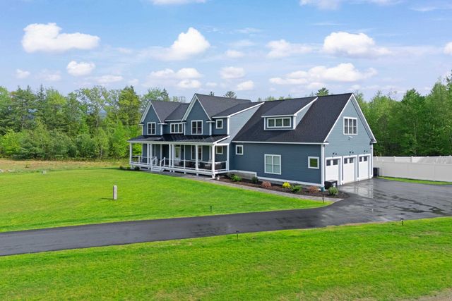 13 Stone Creek Drive, Brentwood, NH 03833