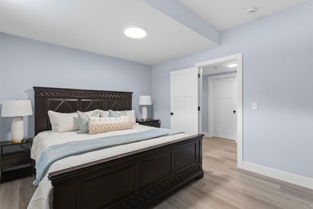 13 Stone Creek Drive, Brentwood, NH 03833