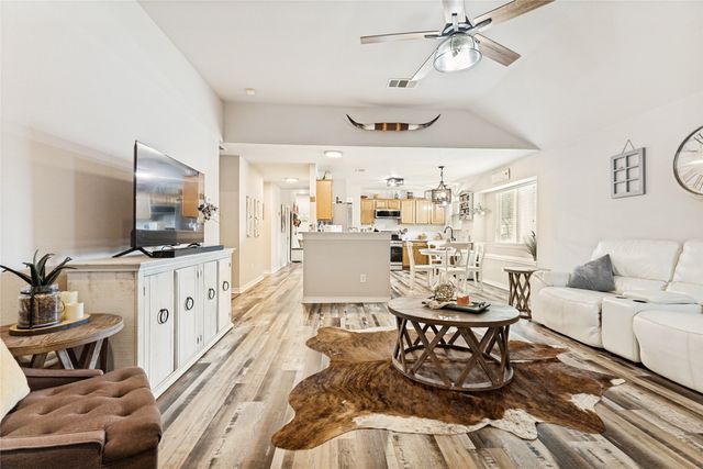 11528 Cactus Springs Drive, Fort Worth, TX 76244