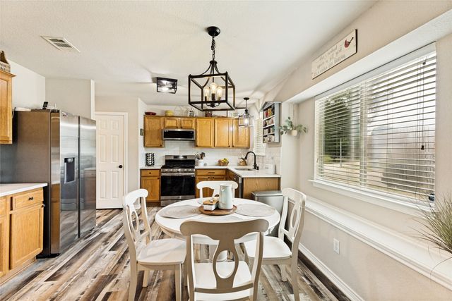 11528 Cactus Springs Drive, Fort Worth, TX 76244