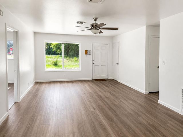 8012 U.s. 1, Vero Beach, FL 32967
