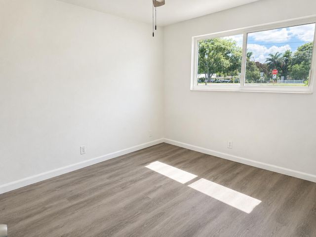 8012 U.s. 1, Vero Beach, FL 32967