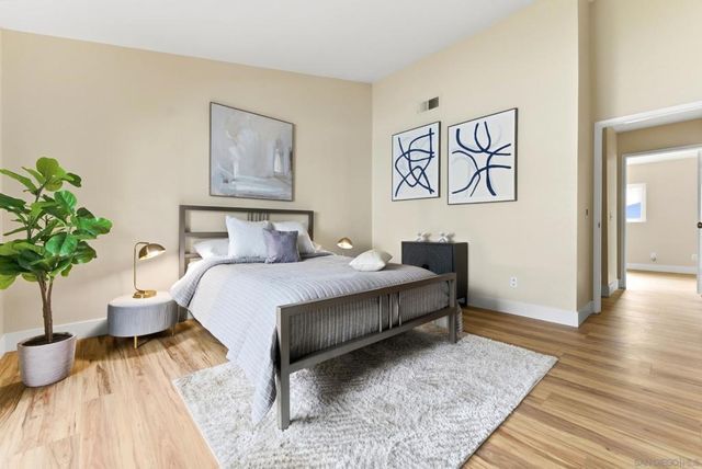 1442 Essex 4, San Diego, CA 92103