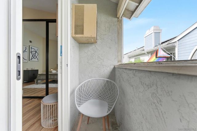 1442 Essex 4, San Diego, CA 92103