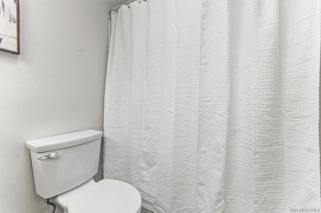1442 Essex 4, San Diego, CA 92103