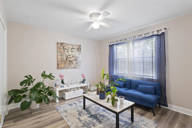 6850 King Arthur Dr Unit 201, Myrtle Beach, SC 29588