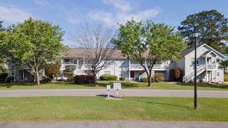 6850 King Arthur Dr Unit 201, Myrtle Beach, SC 29588