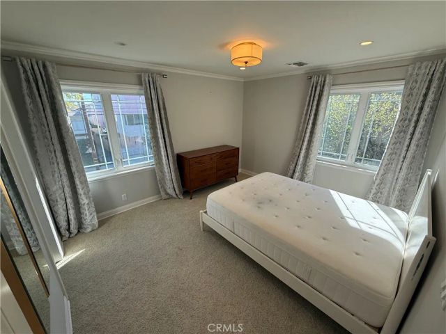 1901 N Catalina, Los Angeles, CA 90027