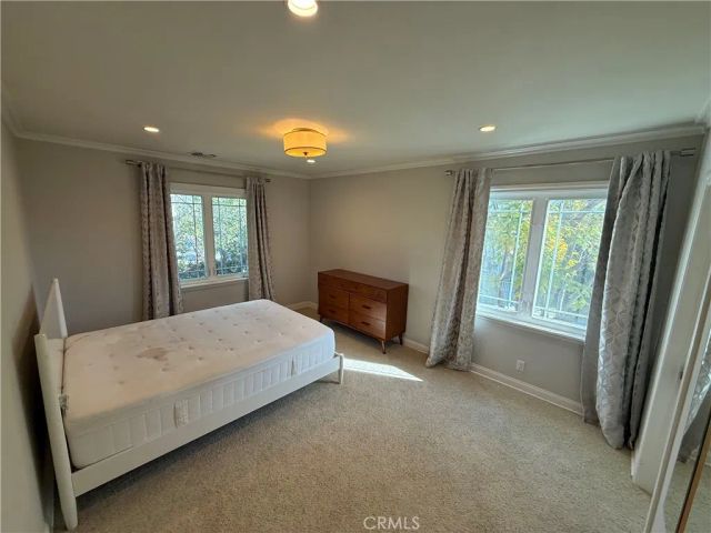 1901 N Catalina, Los Angeles, CA 90027