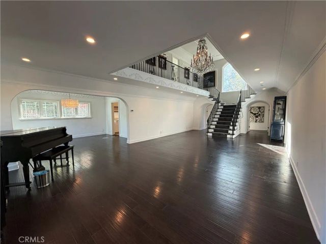 1901 N Catalina, Los Angeles, CA 90027