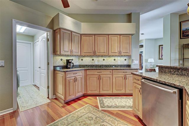 1037 BECKLEY CIRCLE, Venice, FL 34292