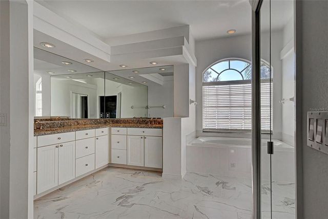 1037 BECKLEY CIRCLE, Venice, FL 34292