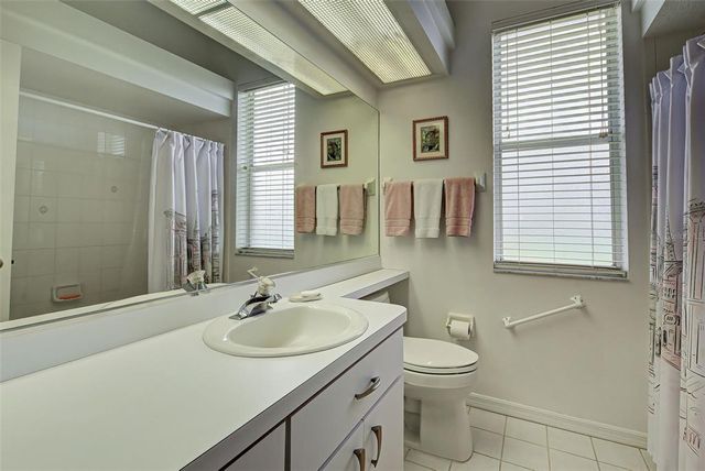 1037 BECKLEY CIRCLE, Venice, FL 34292