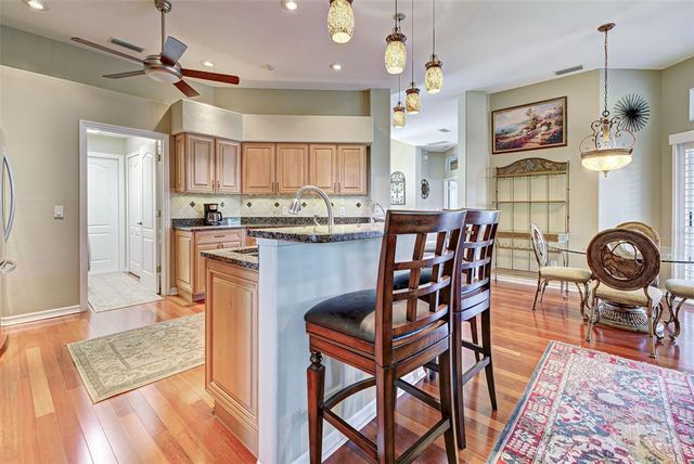 1037 BECKLEY CIRCLE, Venice, FL 34292