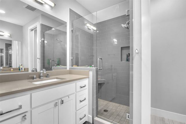 4934 Camdale Court, Dallas, TX 75206