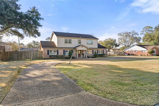 605 Foster Drive, Richmond, TX 77469