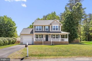 2416 RUFFIN DR, Fredericksburg, VA 22408