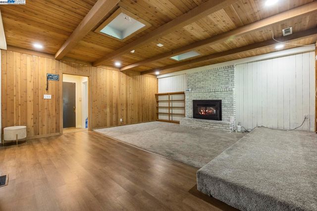 2155 Portola Ave, Stockton, CA 95209