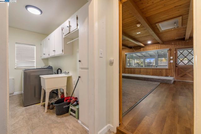 2155 Portola Ave, Stockton, CA 95209