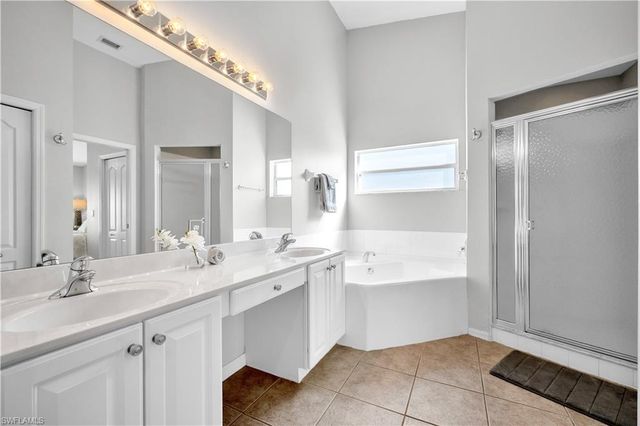 10391 McArthur Palm LN 2621, Fort Myers, FL 33966