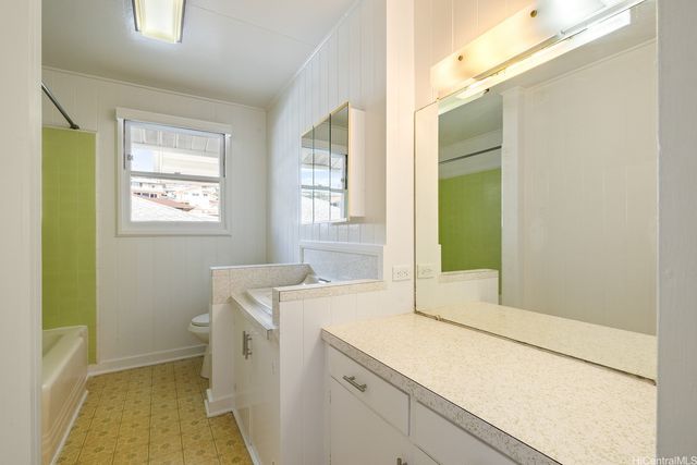 1643 Paula Drive A, Honolulu, HI 96816