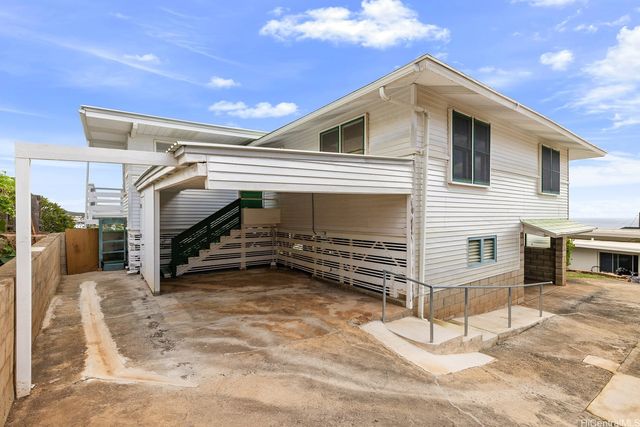 1643 Paula Drive A, Honolulu, HI 96816