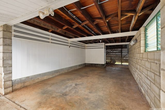 1643 Paula Drive A, Honolulu, HI 96816