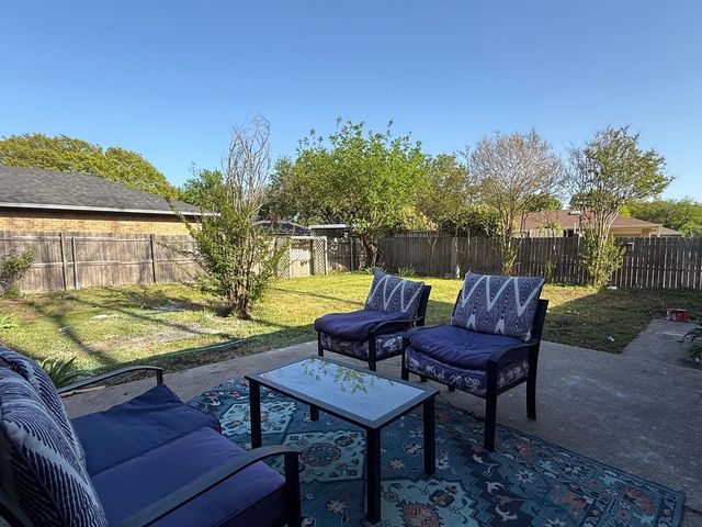 918 Bromwich Street, Garland, TX 75040