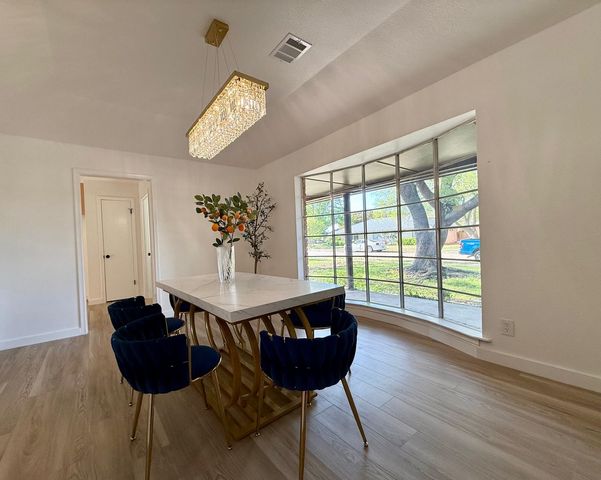 918 Bromwich Street, Garland, TX 75040