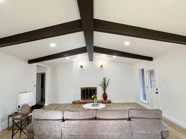 918 Bromwich Street, Garland, TX 75040