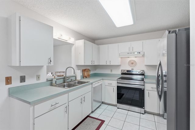 9755 SW 94TH TERRACE A, Ocala, FL 34481