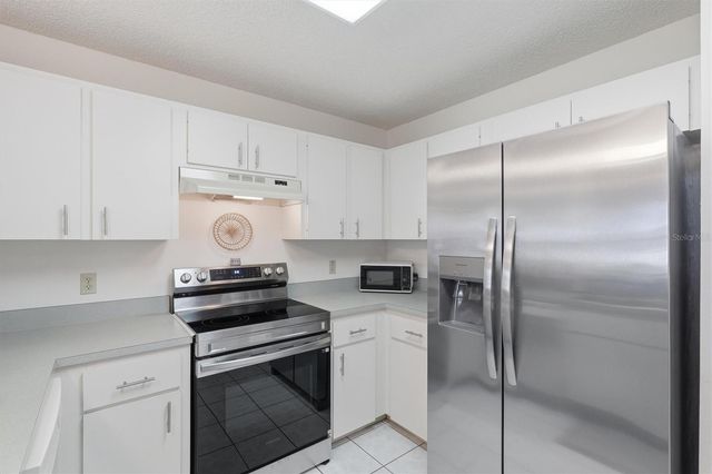 9755 SW 94TH TERRACE A, Ocala, FL 34481