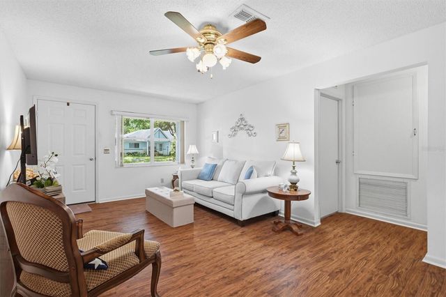 9755 SW 94TH TERRACE A, Ocala, FL 34481